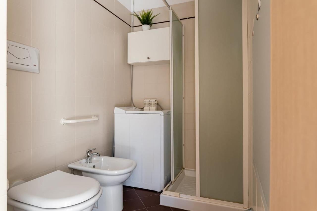 { White Garden } -Comfort, Parking & Wi-Fi- Lucca Esterno foto